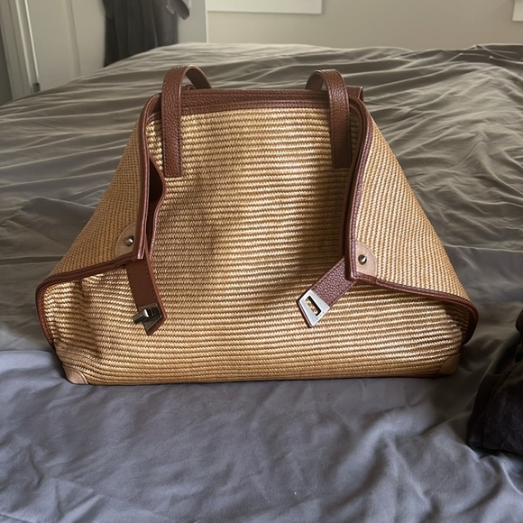 Akris raffia medium shoulder tote - Picture 3 of 5